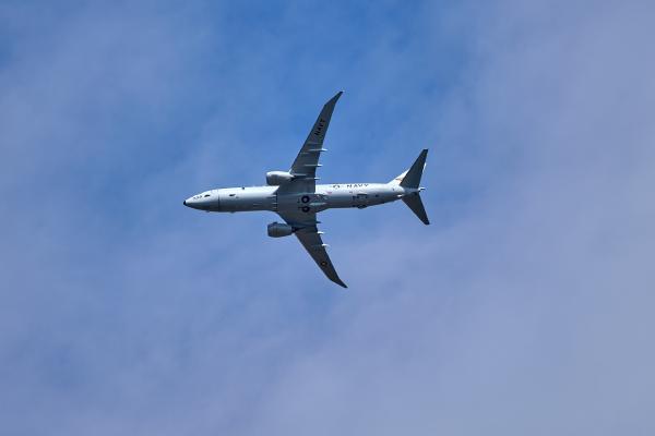 Navy P8 Poseidon doing touch-and-goes at Tri-Cities Airport (KTRI) on March 25, 2025.